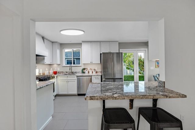 330 Cuardo Avenue, Millbrae, CA 94030