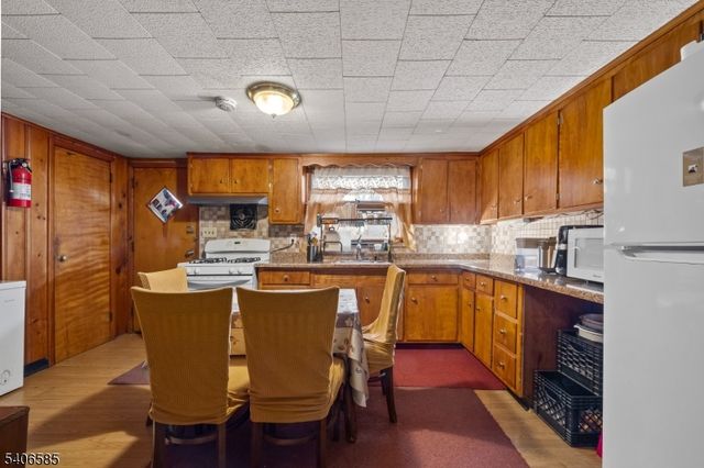 150 Jefferson St, Paterson City, NJ 07522