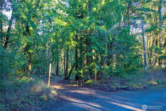 995 Kirner Road, Sequim, WA 98382