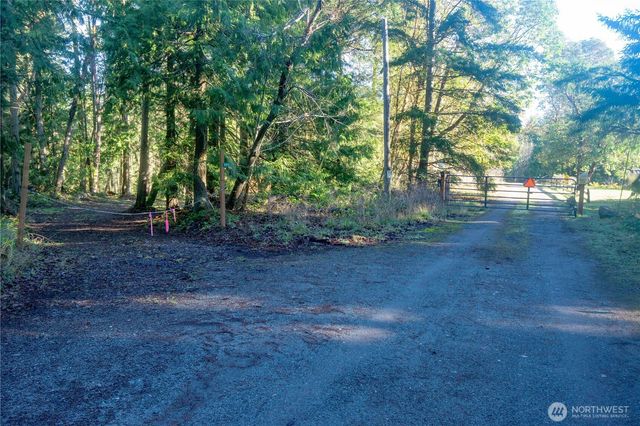 995 Kirner Road, Sequim, WA 98382