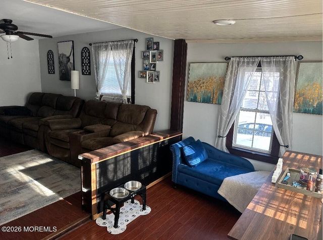 284 Washington Street, Keyport, NJ 07735