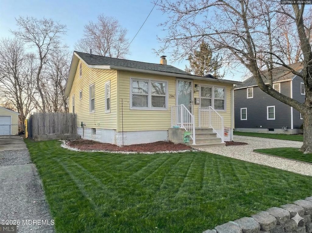 284 Washington Street, Keyport, NJ 07735