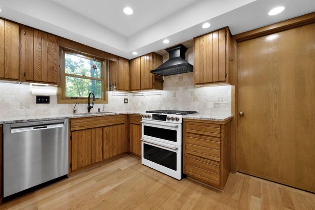 8292 Breckenridge Way, Columbus, OH 43235