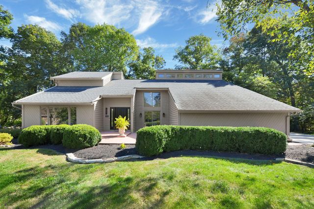 8292 Breckenridge Way, Columbus, OH 43235