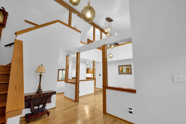 8292 Breckenridge Way, Columbus, OH 43235