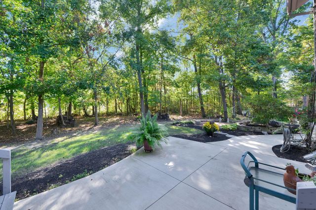 8292 Breckenridge Way, Columbus, OH 43235