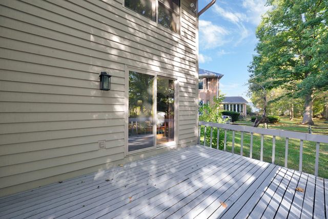 8292 Breckenridge Way, Columbus, OH 43235