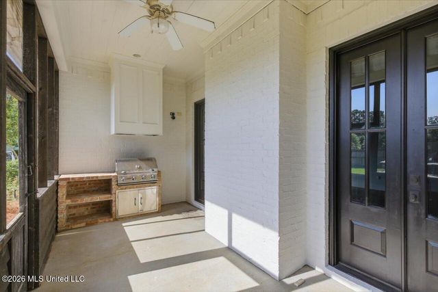 119 Covington Way, Madison, MS 39110