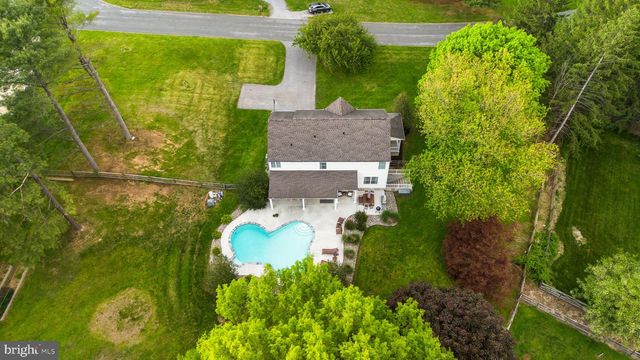 6409 CANDLEWICKE CT, Sykesville, MD 21784
