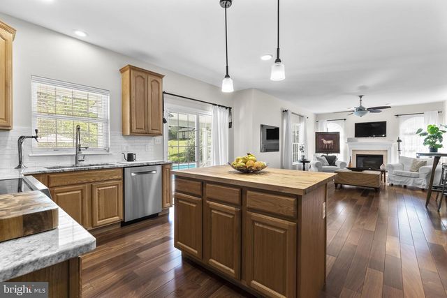 6409 CANDLEWICKE CT, Sykesville, MD 21784