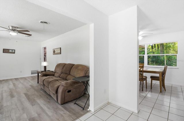 24576 NW FALCON AVENUE, Dunnellon, FL 34431