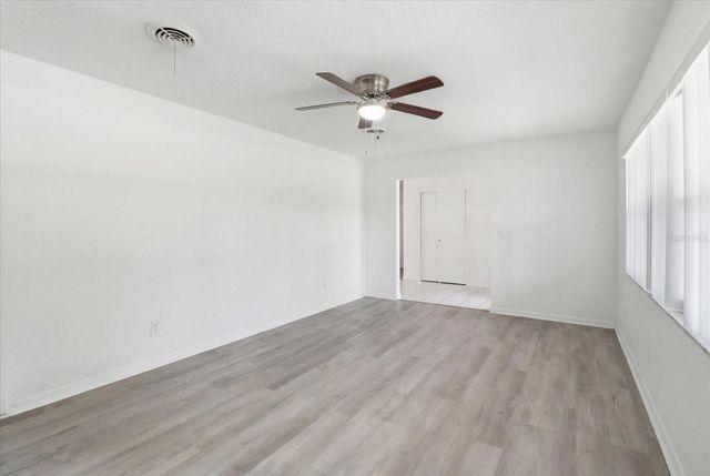 24576 NW FALCON AVENUE, Dunnellon, FL 34431
