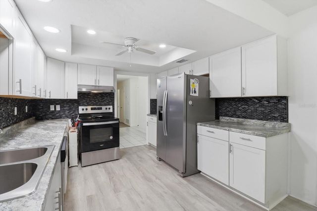 24576 NW FALCON AVENUE, Dunnellon, FL 34431