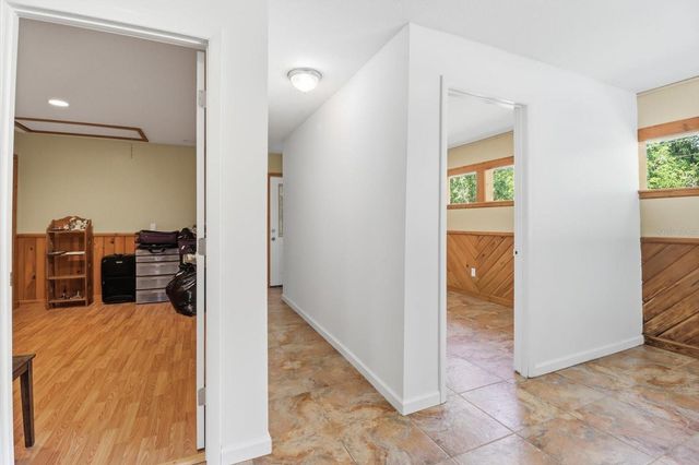 24576 NW FALCON AVENUE, Dunnellon, FL 34431