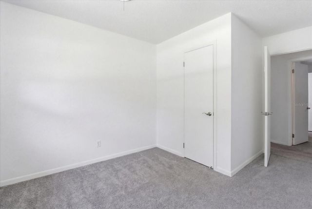 24576 NW FALCON AVENUE, Dunnellon, FL 34431