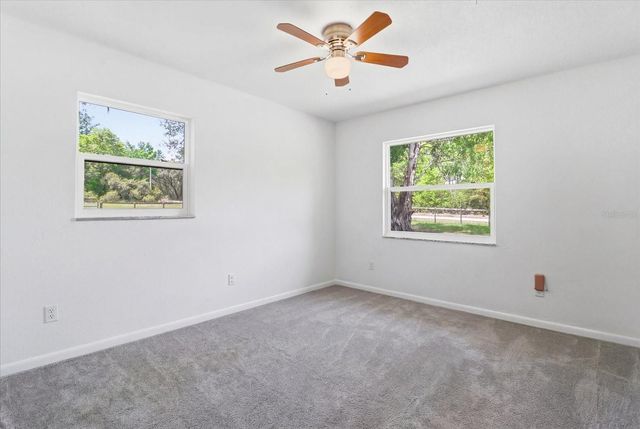 24576 NW FALCON AVENUE, Dunnellon, FL 34431