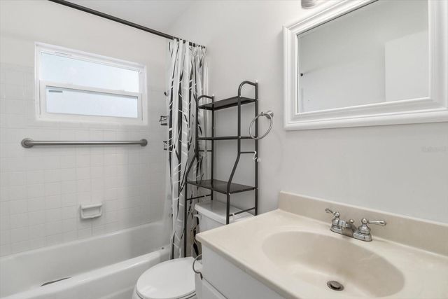 24576 NW FALCON AVENUE, Dunnellon, FL 34431