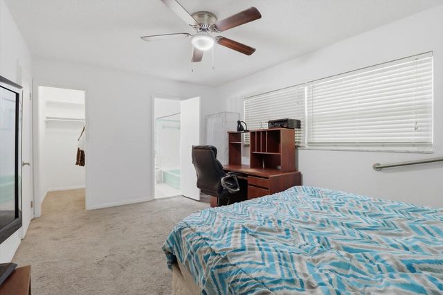 24576 NW FALCON AVENUE, Dunnellon, FL 34431