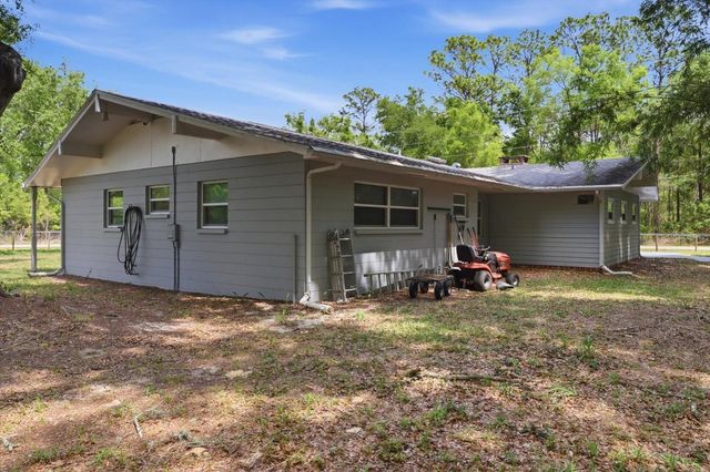 24576 NW FALCON AVENUE, Dunnellon, FL 34431