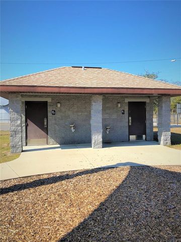 24576 NW FALCON AVENUE, Dunnellon, FL 34431