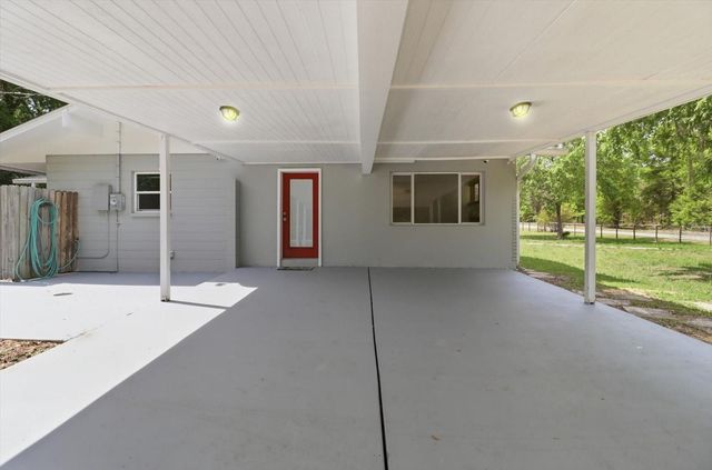 24576 NW FALCON AVENUE, Dunnellon, FL 34431
