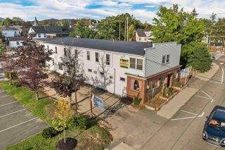 6 Main Street, Conway, NH 03818