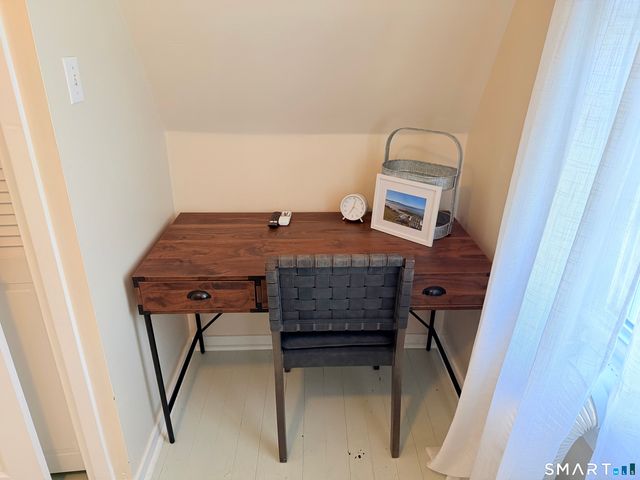 19 Willow Street, Milford, CT 06460