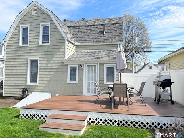 19 Willow Street, Milford, CT 06460