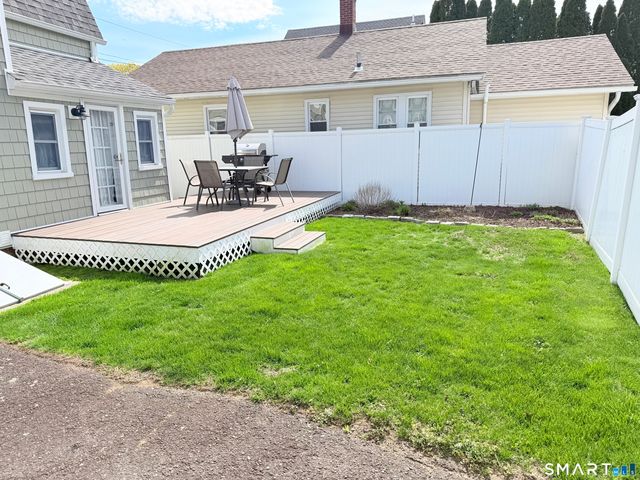 19 Willow Street, Milford, CT 06460