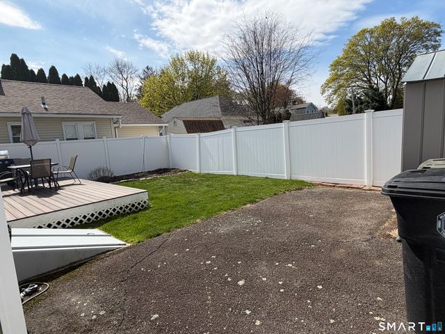 19 Willow Street, Milford, CT 06460