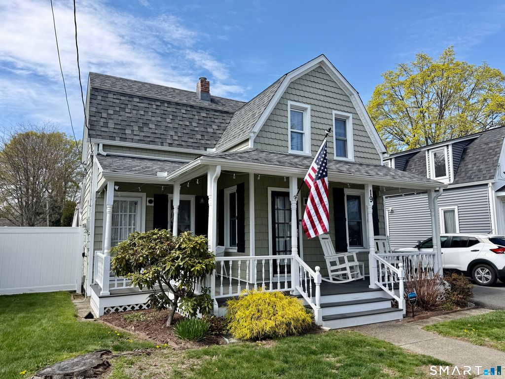 19 Willow Street, Milford, CT 06460