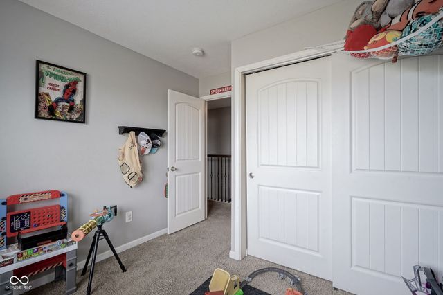 7148 N Chelmsford Drive, Mccordsville, IN 46055