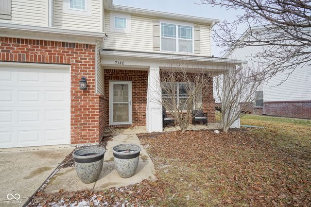 7148 N Chelmsford Drive, Mccordsville, IN 46055