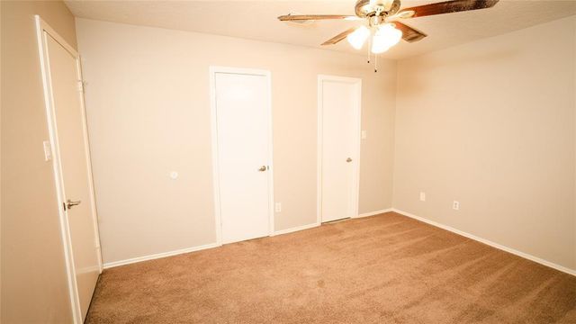 1911 Country Village Boulevard A, Humble, TX 77338