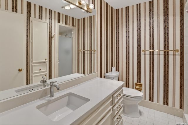 8033 N New Braunfels Ave Apt 400E, San Antonio, TX 78209
