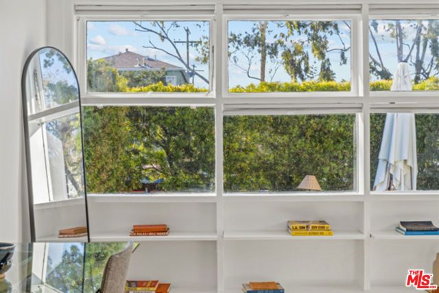 2404 Ocean Park Boulevard, Santa Monica, CA 90405