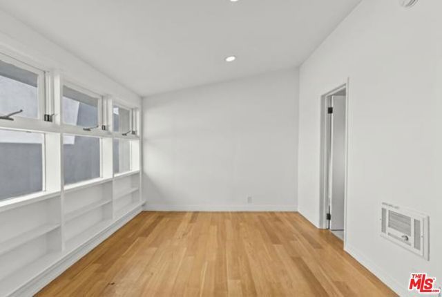 2404 Ocean Park Boulevard, Santa Monica, CA 90405