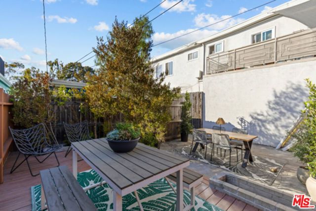 2404 Ocean Park Boulevard, Santa Monica, CA 90405