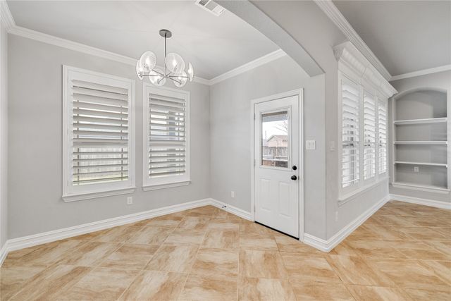 2434 Avenue A, Grand Prairie, TX 75051