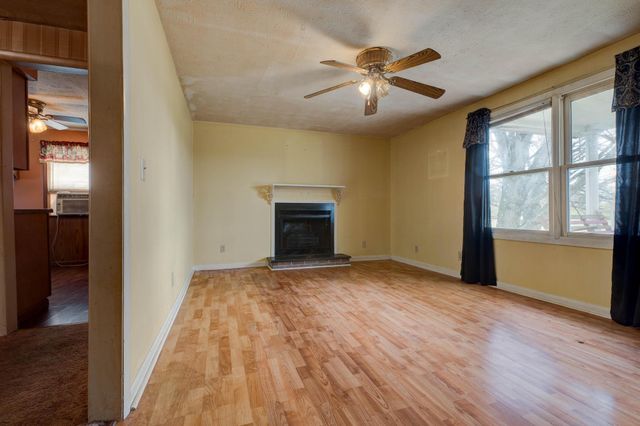 1000 New Cut Road, Jeffersonville, KY 40337