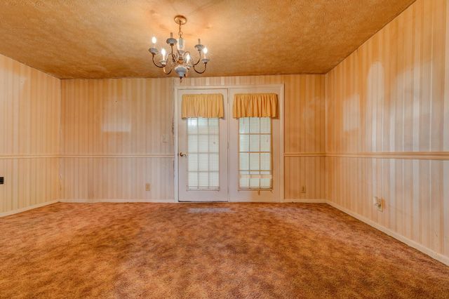 1000 New Cut Road, Jeffersonville, KY 40337