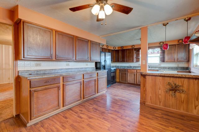 1000 New Cut Road, Jeffersonville, KY 40337