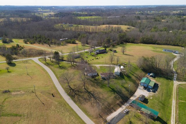 1000 New Cut Road, Jeffersonville, KY 40337