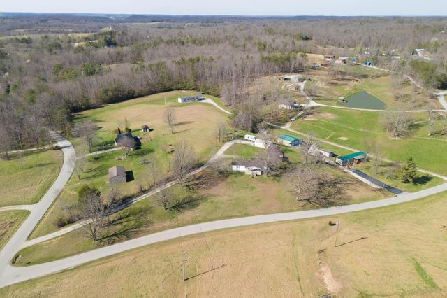 1000 New Cut Road, Jeffersonville, KY 40337