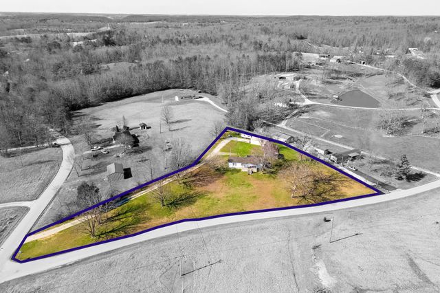 1000 New Cut Road, Jeffersonville, KY 40337