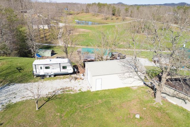 1000 New Cut Road, Jeffersonville, KY 40337