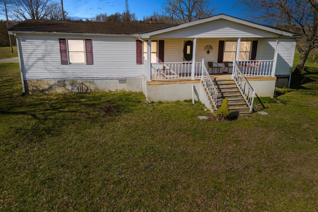 1000 New Cut Road, Jeffersonville, KY 40337