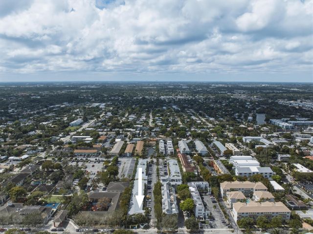 2660 NE 8th Avenue 102, Wilton Manors, FL 33334