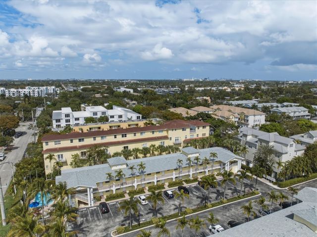 2660 NE 8th Avenue 102, Wilton Manors, FL 33334