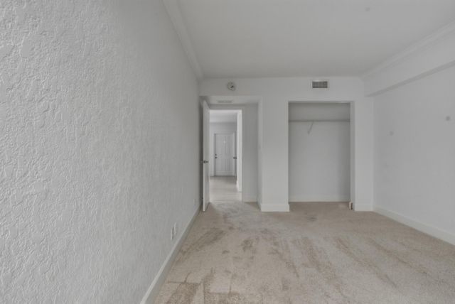 2660 NE 8th Avenue 102, Wilton Manors, FL 33334